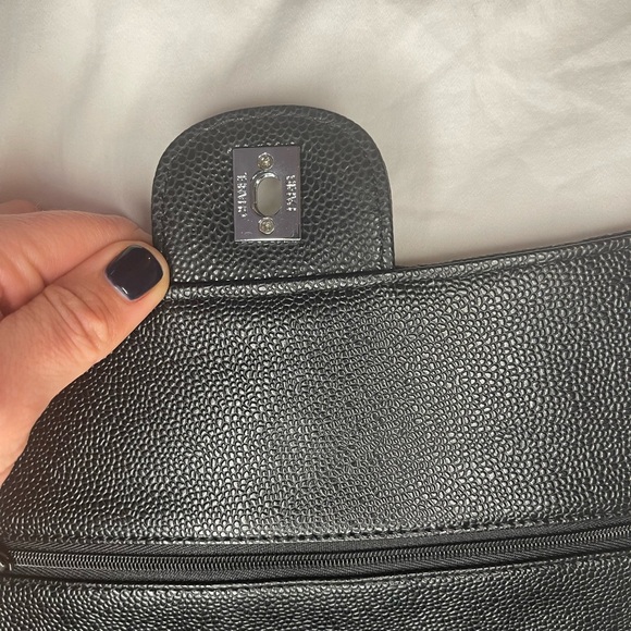 Quilted leather handbag - Picture 7 of 9